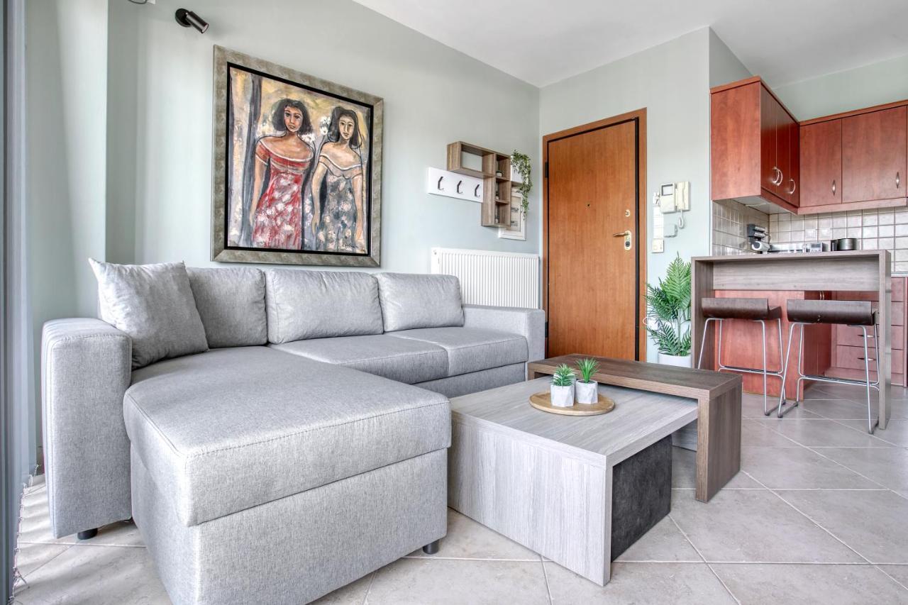 Sunny & Cosy 2nd Floor With A Balcony Apartment *