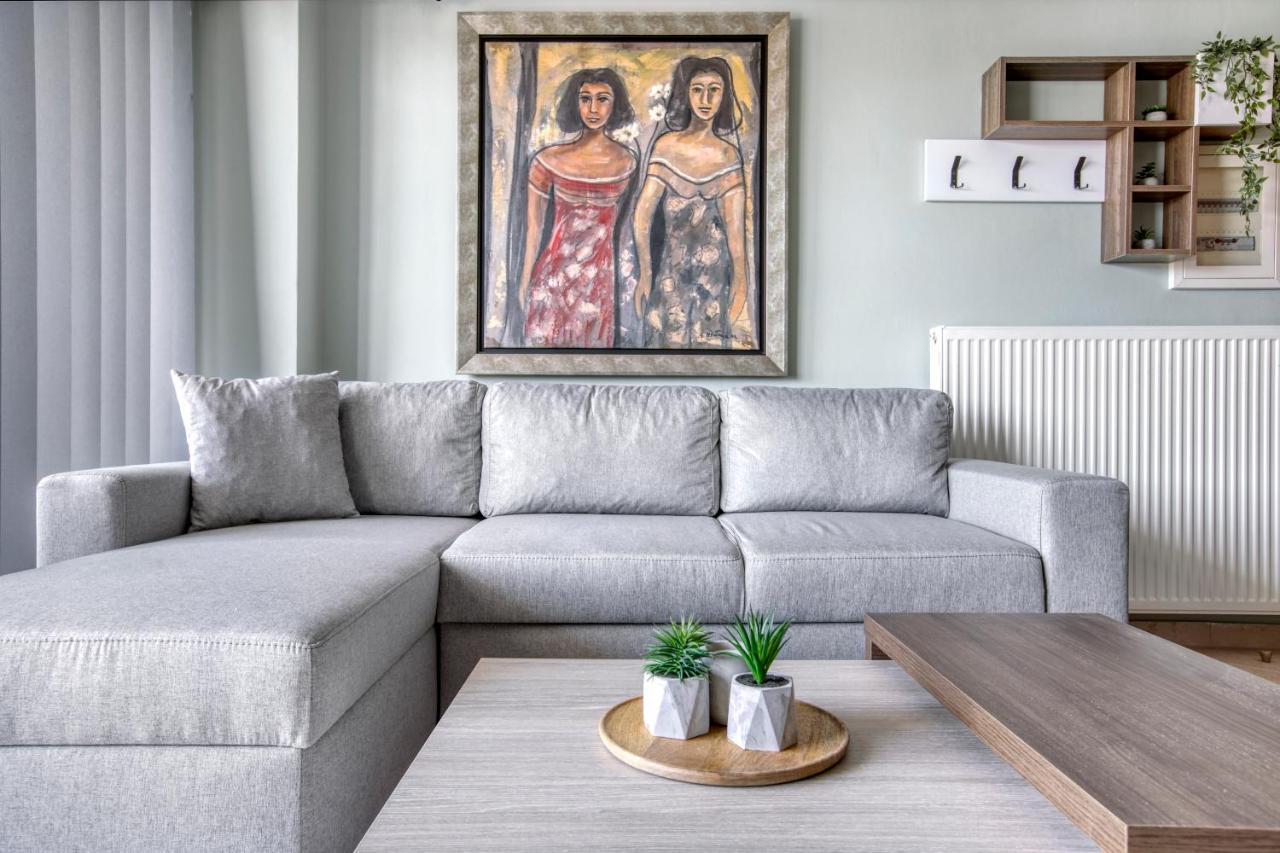 Sunny & Cosy 2nd Floor With A Balcony Apartment Athens